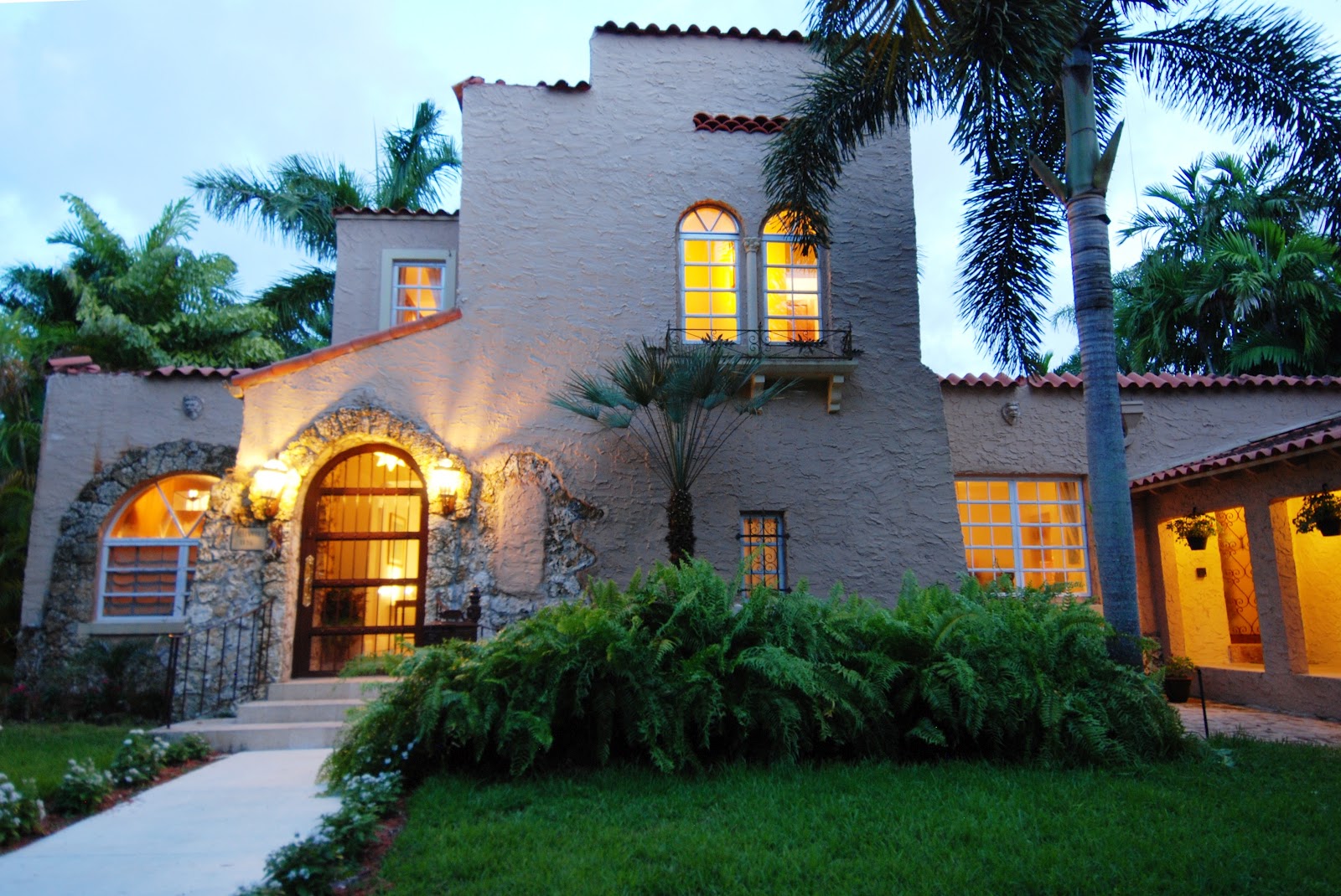 Homes for sale in coral gables, fl with air conditioning; Charming and Unique Homes of Coral Gables Coral Gables Vintage Homes